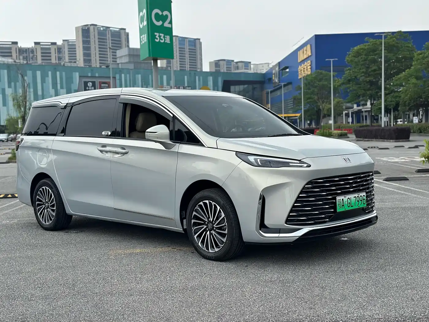 Buick GL8 New Energy 2025 Landlux Smart Edition 7-seater фото 3