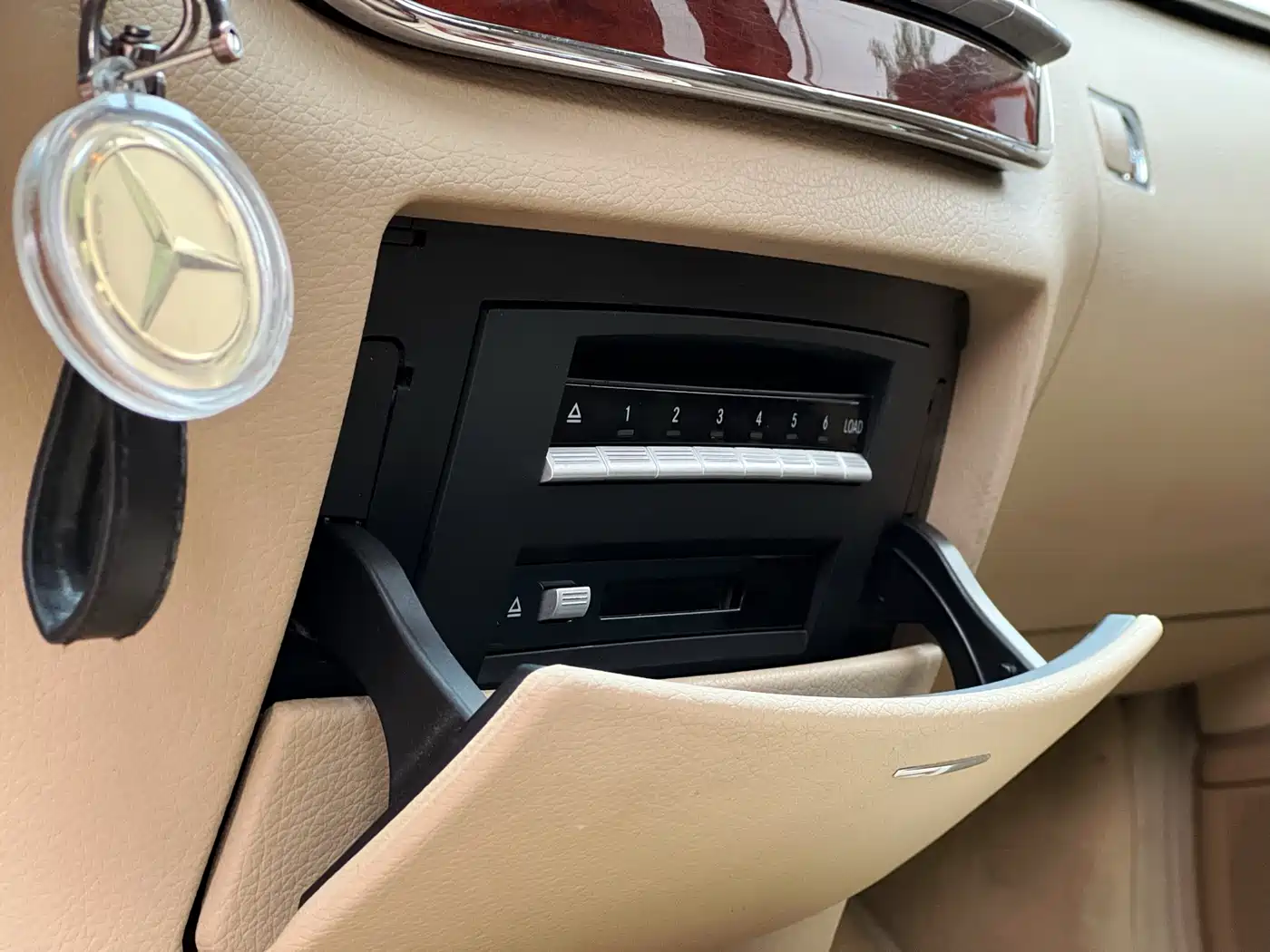 Mercedes-Benz S-Class 2006 Model S 300 фото 23