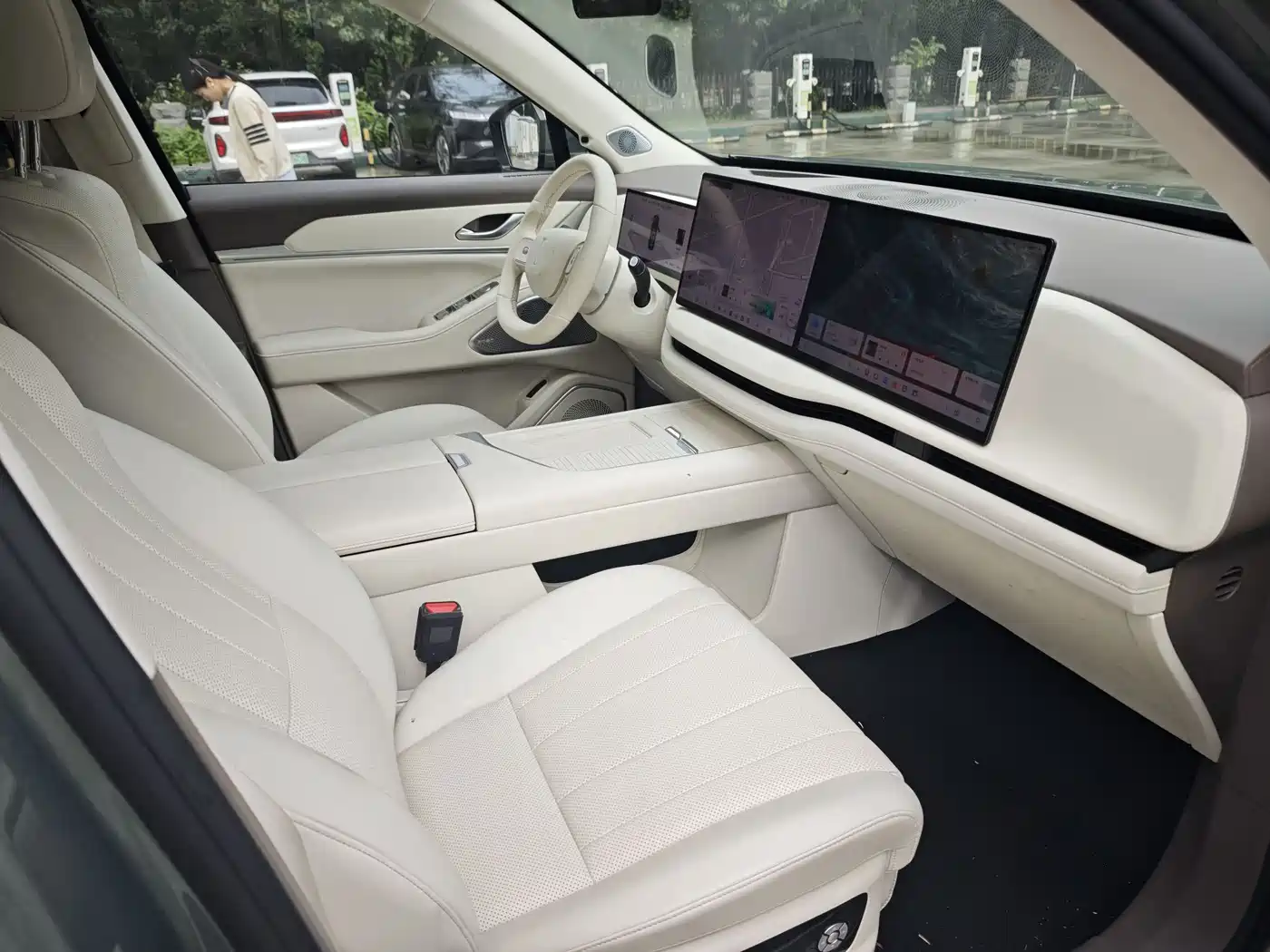 WEI PAI WEI BRAND BLUE MOUNTAIN