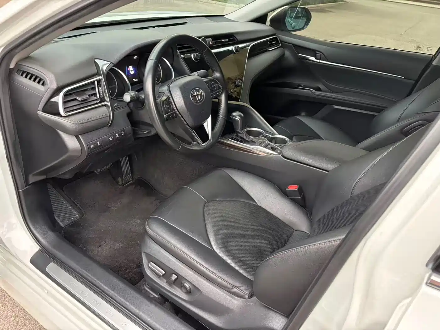 Toyota Camry 2019 2.5G Luxury (China V) фото 6