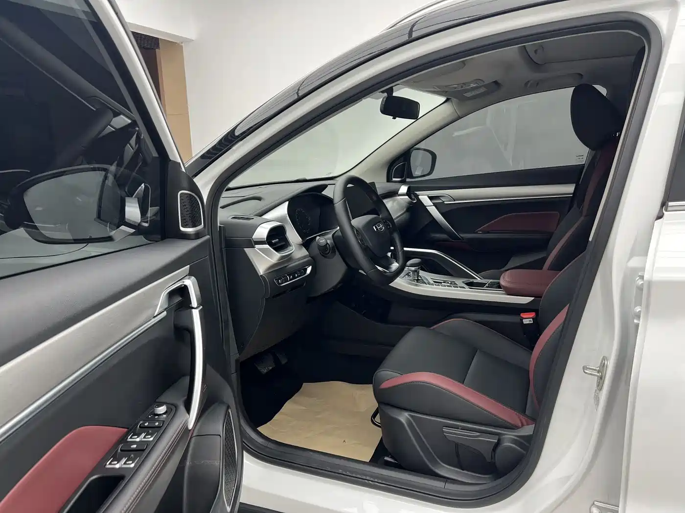 GEELY AUTOMOBILE BINYUE