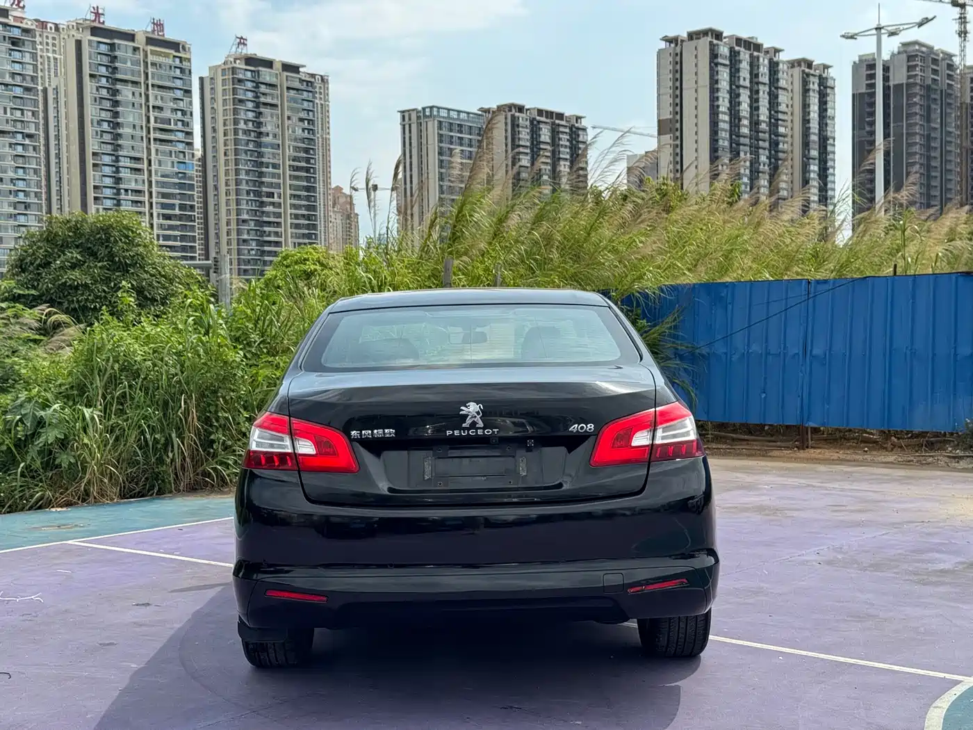 Peugeot 408 2014 1.8L Automatic Luxury Edition фото 4
