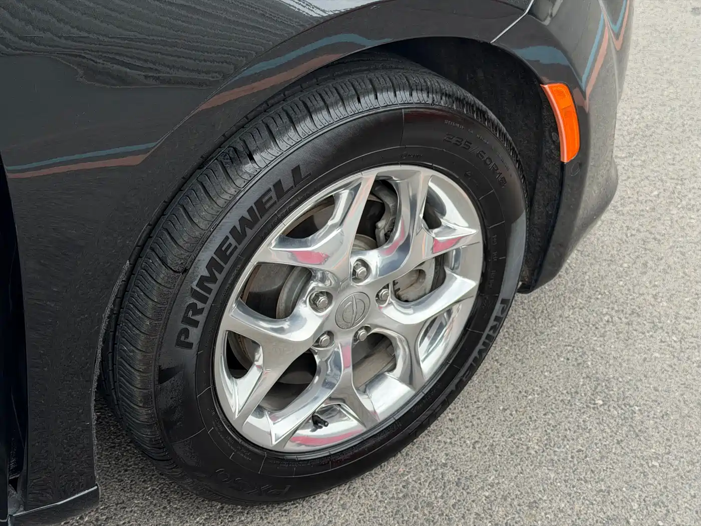 Chrysler Grand Voyager (Import) 2018 2017 3.6L Premium Edition