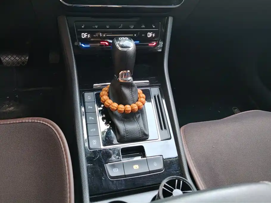 Škoda Superb 2024 TSI280 DSG Premium Edition фото 16