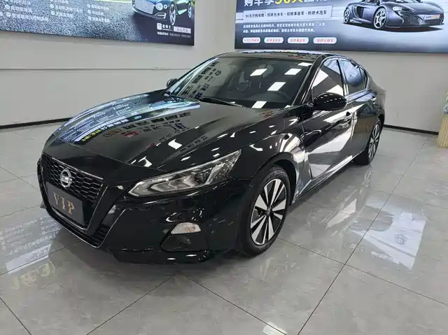 Nissan Teana 2021