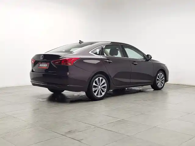 Changan Raeton CC 2018 1.5T Auto Smart Elegance China V — фото 2