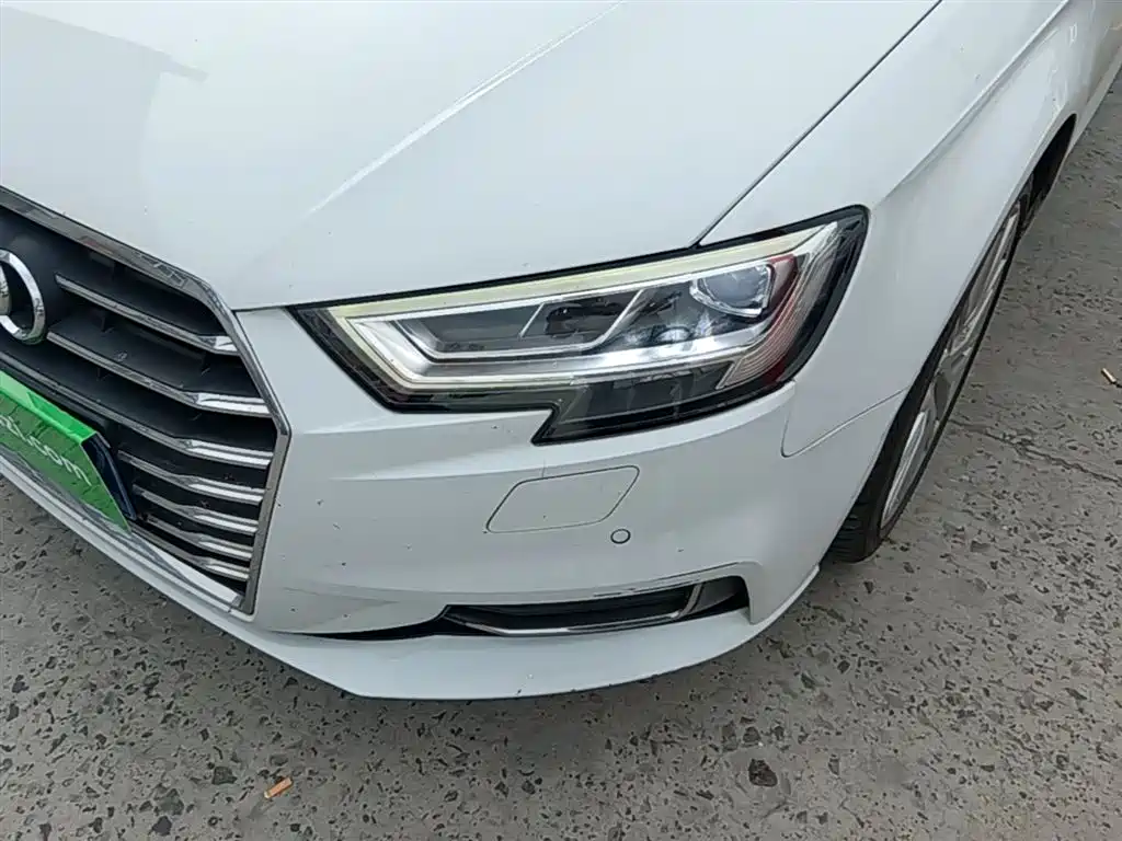 Audi A3 2018 30th Anniversary Sportback 35 TFSI Style фото 24