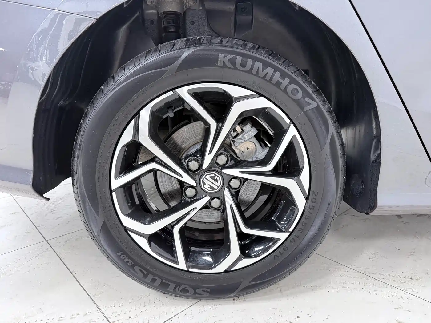 Фото 23 - MG MG5