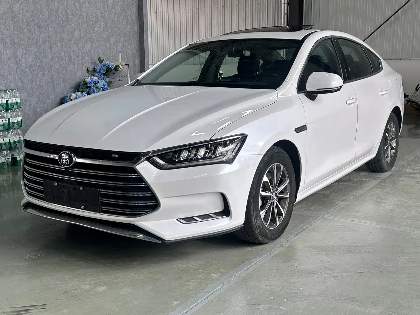 BYD Qin Pro New Energy 2019 2019 DM Super Edition 1.5TI Automatic Smart Connected Jin Xuan Type China VI