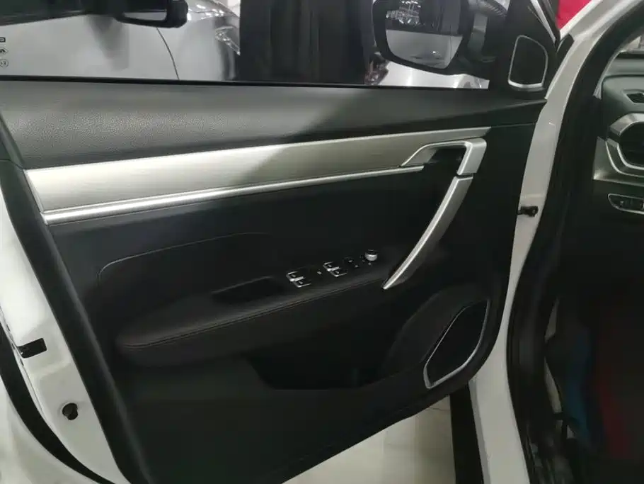 Geely Binyue 2025 2025 1.5L CVT Super Edition