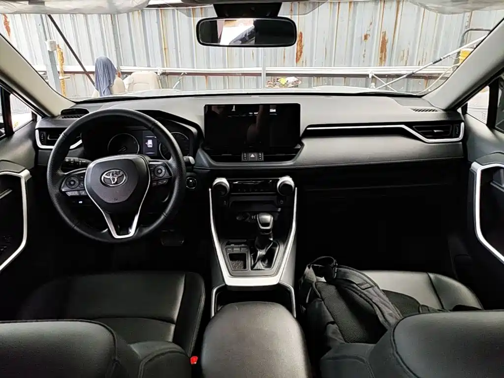 Toyota RAV4 Rongfang 2024 2023 2.0L CVT 2WD Urban Edition