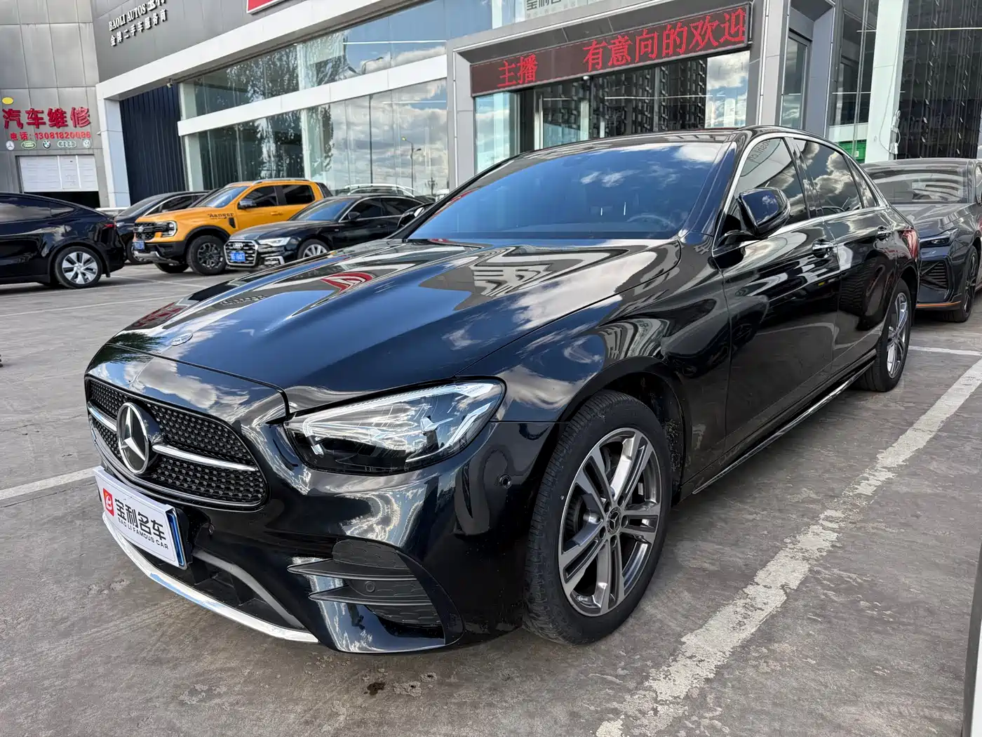 Mercedes-Benz E-Class 2023 E 260 L Sport фото 8