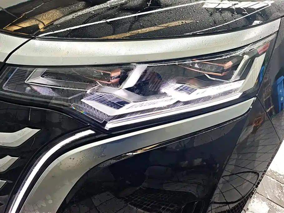 Denza D9 2025 DM-i Smart Drive Edition 1020 AWD Prestige фото 5