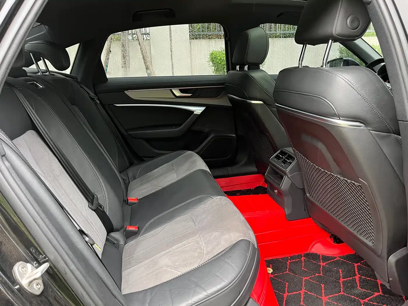 Audi A6L 2021 40 TFSI Luxury Sport фото 11