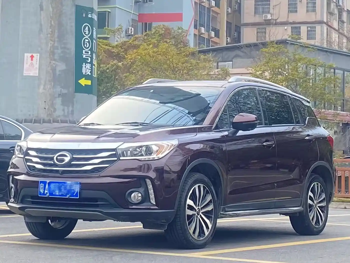 GAC Trumpchi Trumpchi GS4 2017 235T Automatic 2WD Luxury Smart Connected Edition