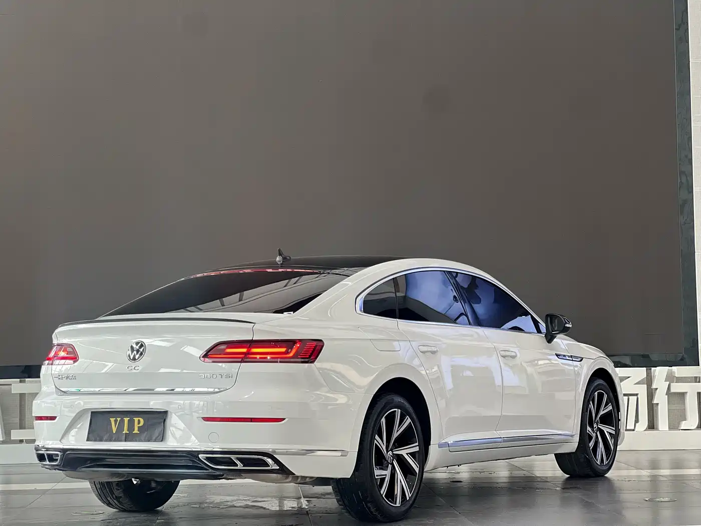 Volkswagen FAW-Volkswagen CC 2021 380TSI Eye-catching Edition фото 21