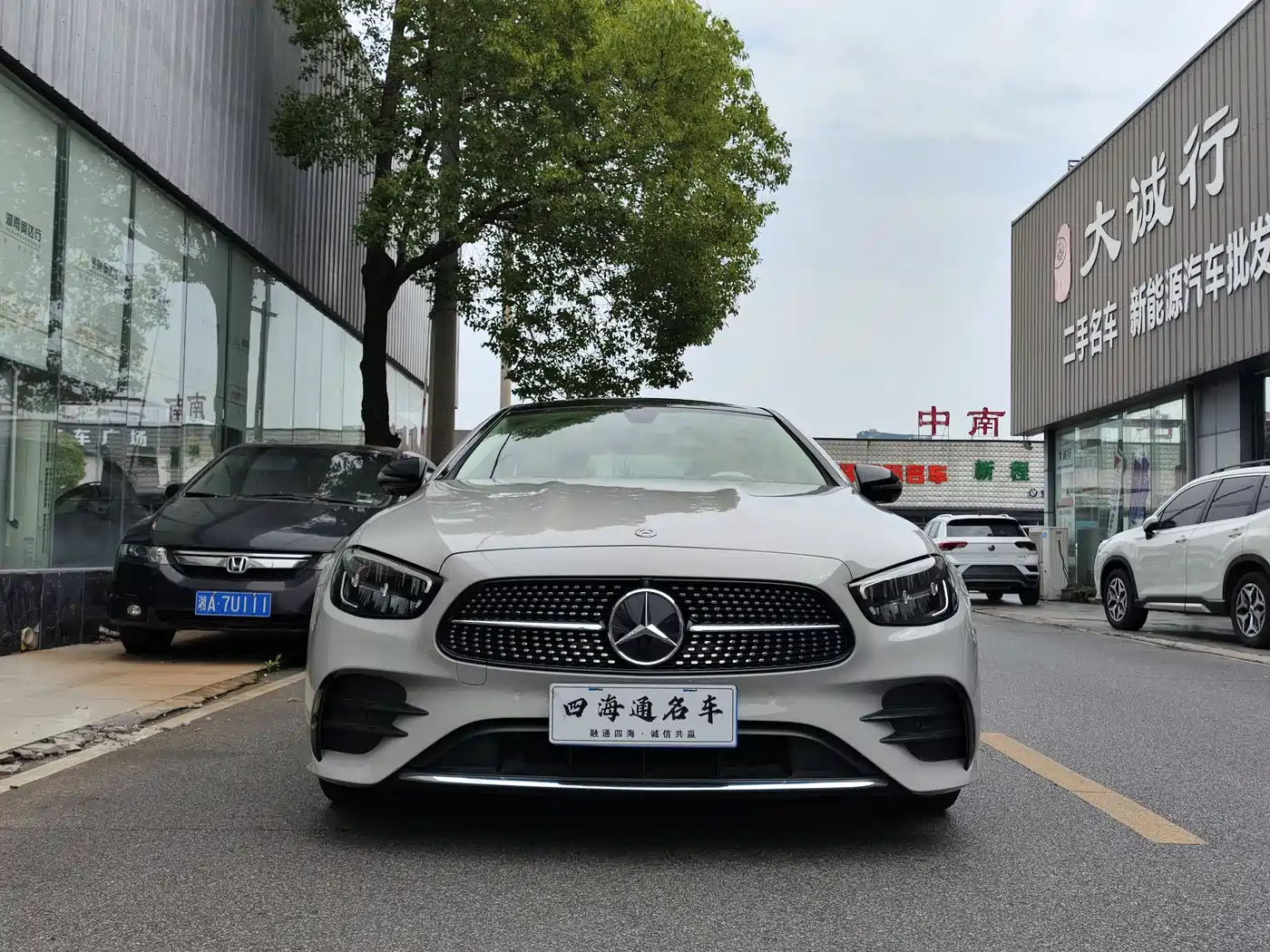 Mercedes-Benz E-Class (Import) 2021 E 260 Coupe фото 2