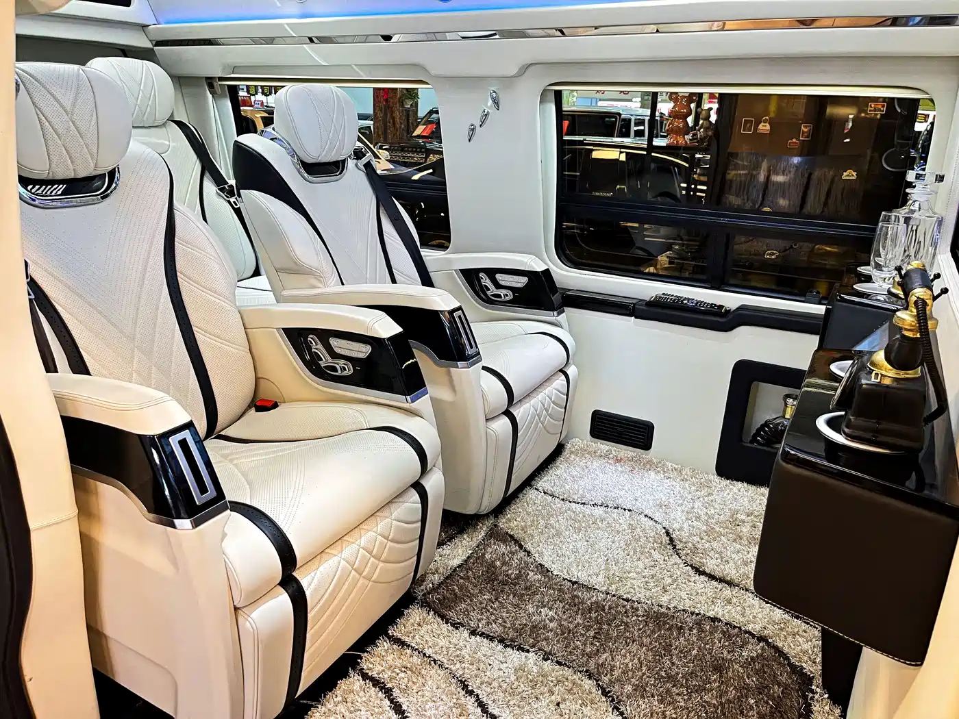 GMC Savana 2015 2015 5.3L G660S 4WD Elegance Edition