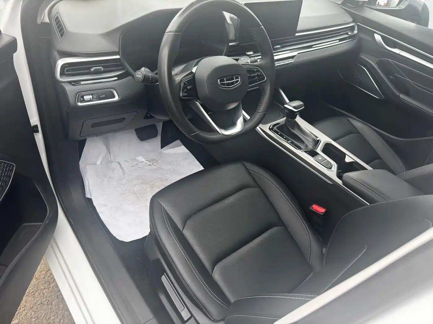 GEELY EMGRAND
