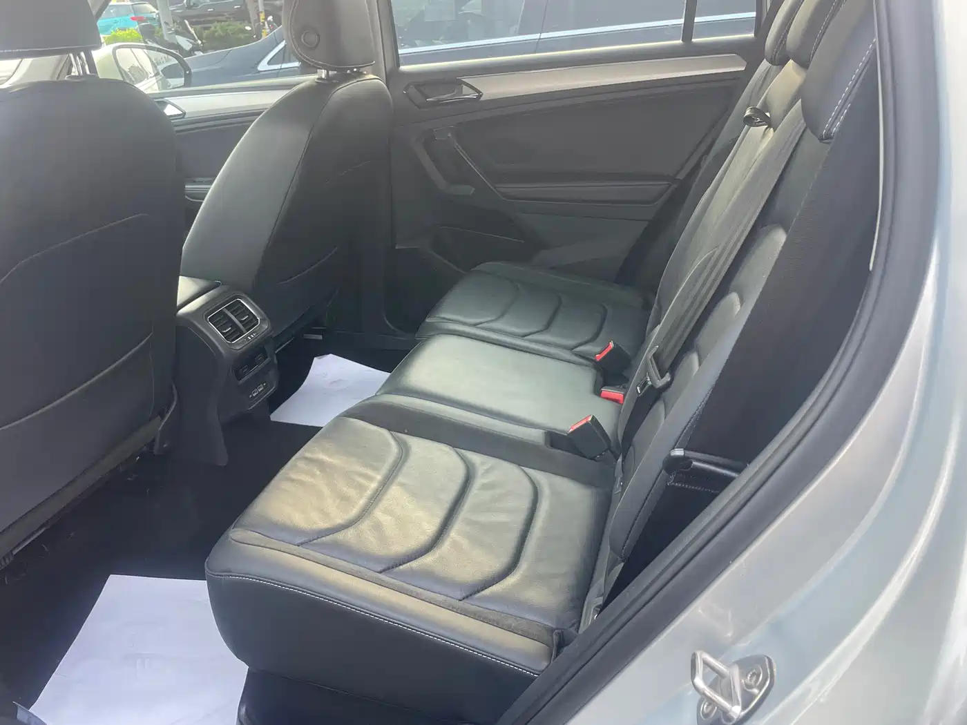 Volkswagen Tiguan L 2019 330TSI Automatic 2WD Smart Luxury Edition China VI фото 8