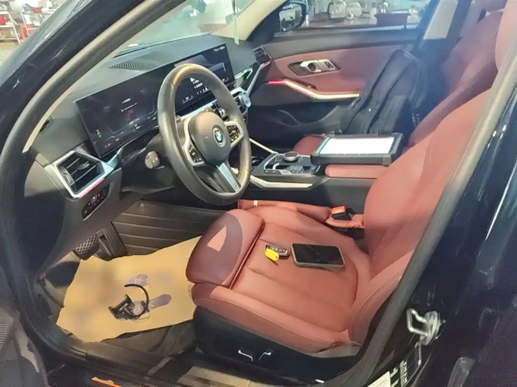 BMW i3 2024 eDrive 35 L фото 16