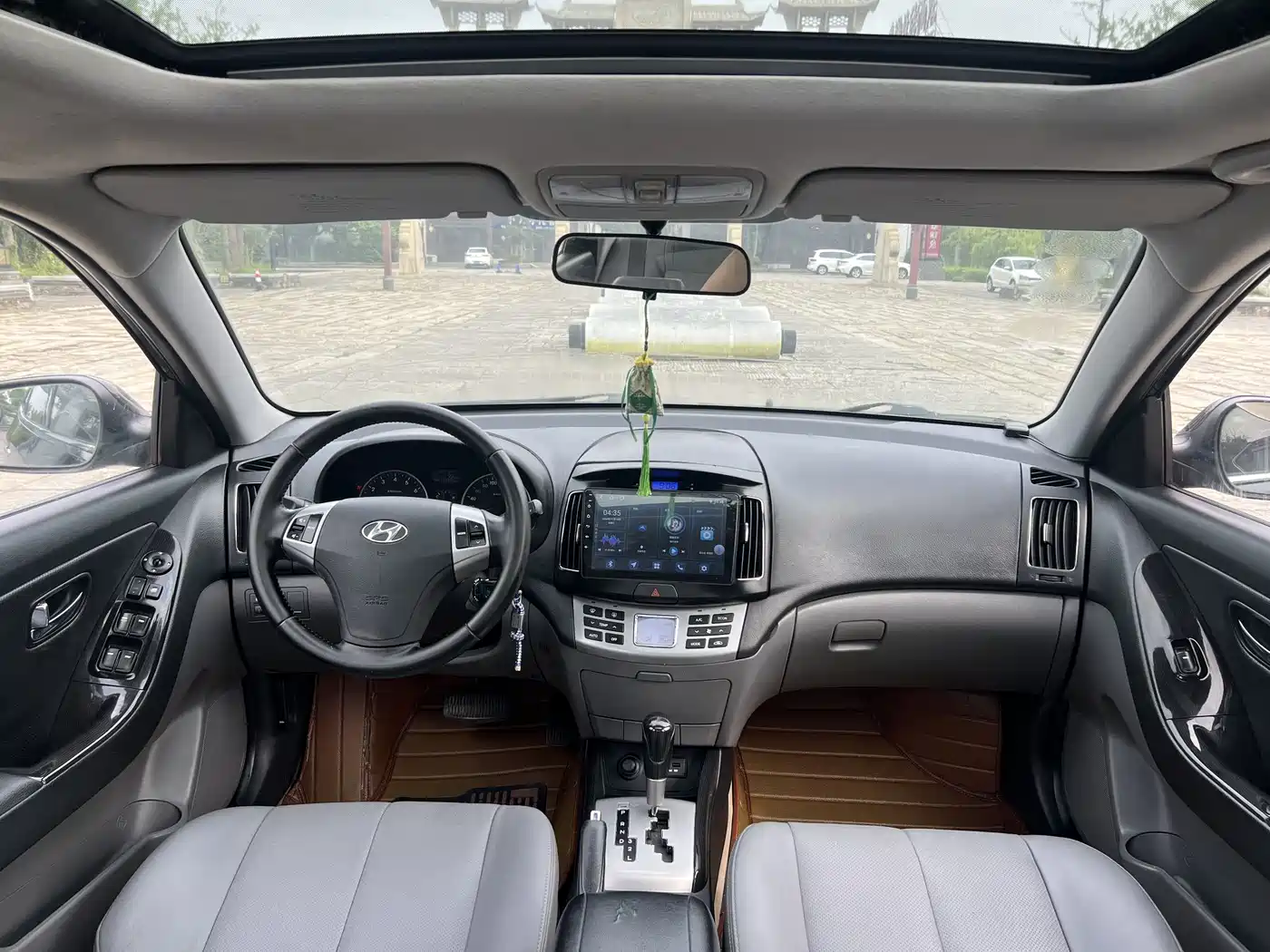 Hyundai Elantra 2011 1.6L Automatic Luxury фото 12
