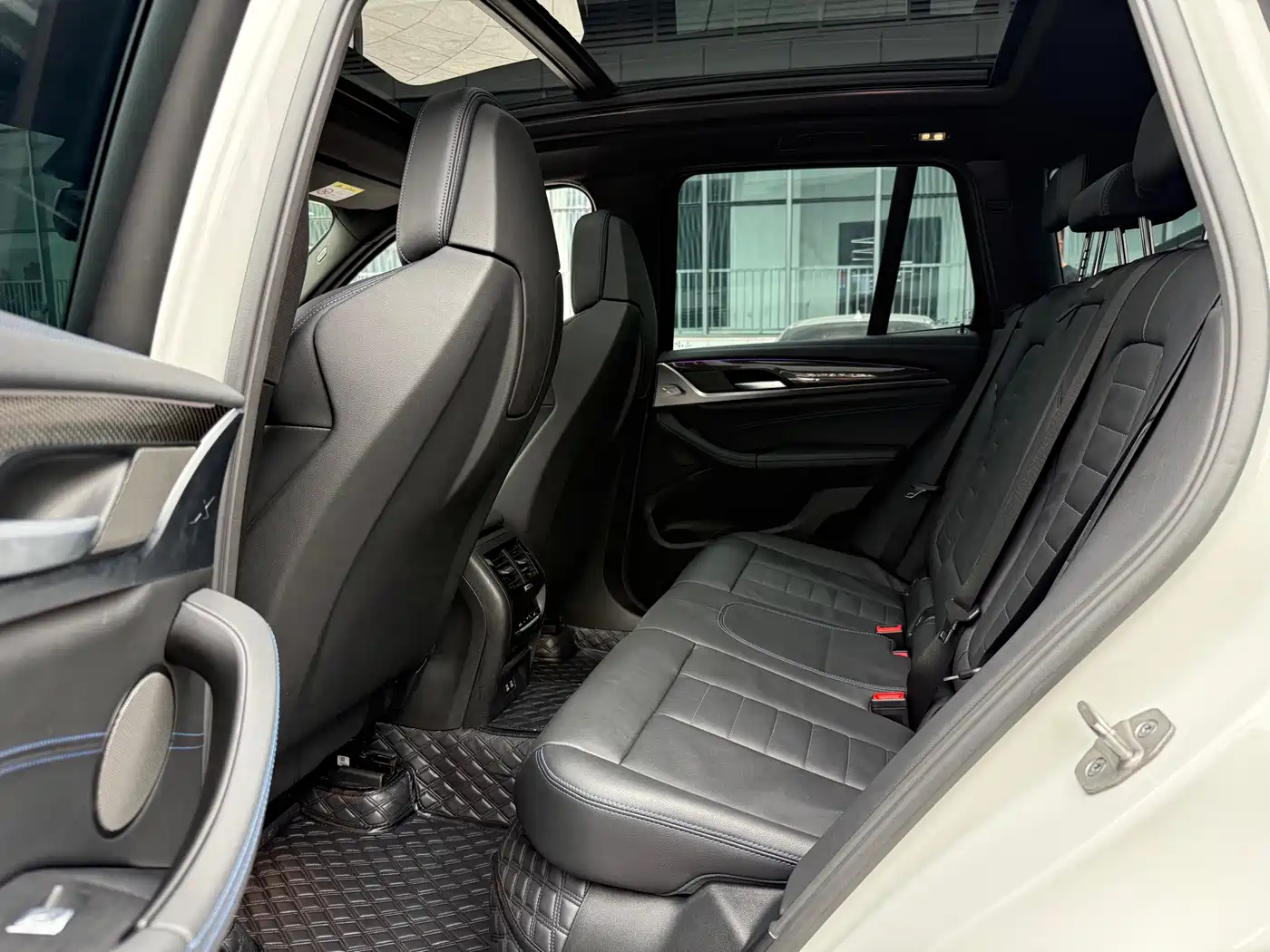 BMW X3 M40i 2022 M40i фото 12