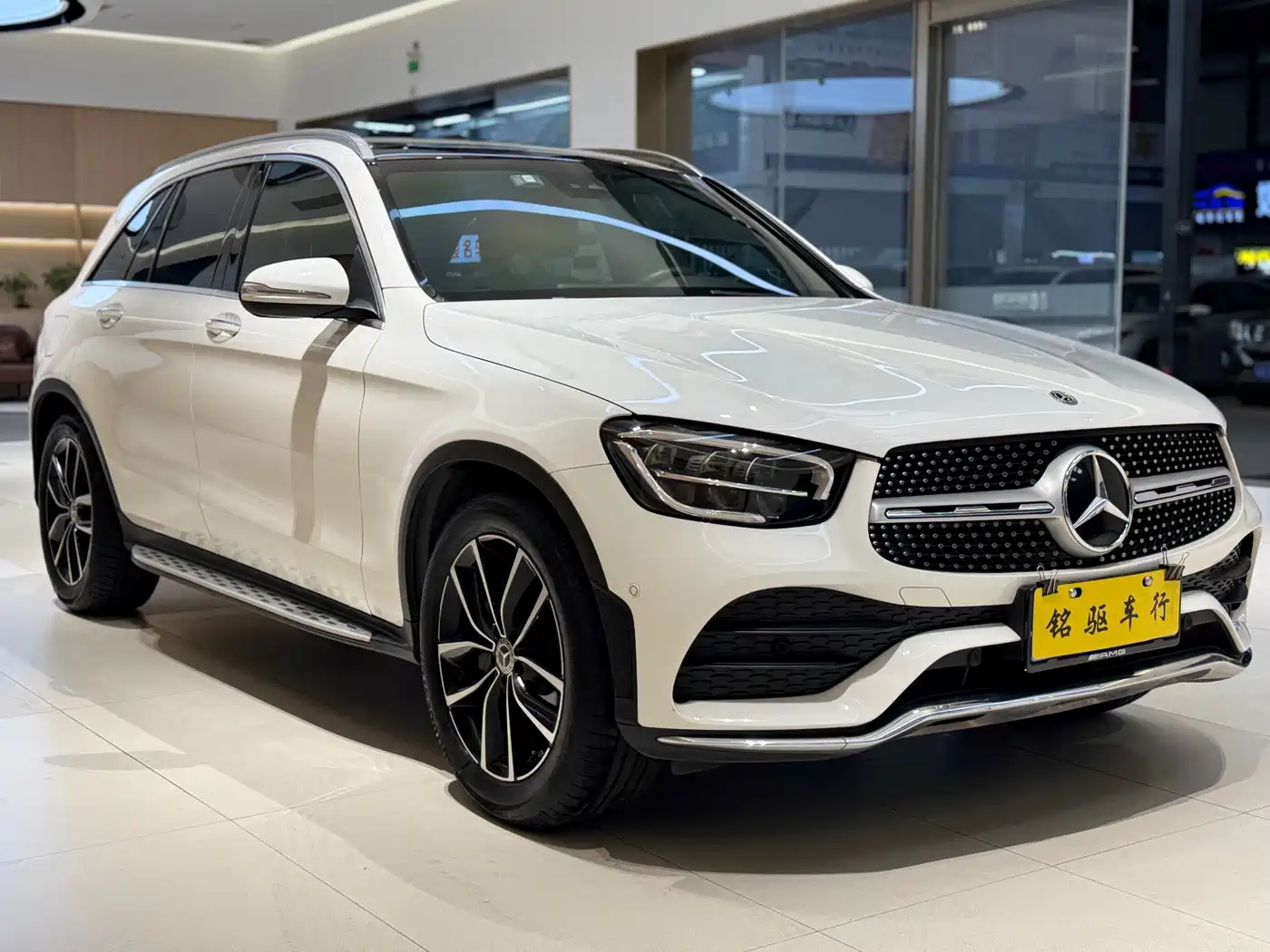 Mercedes-Benz GLC 2020 Facelift GLC 300 L 4MATIC Dynamic фото 6