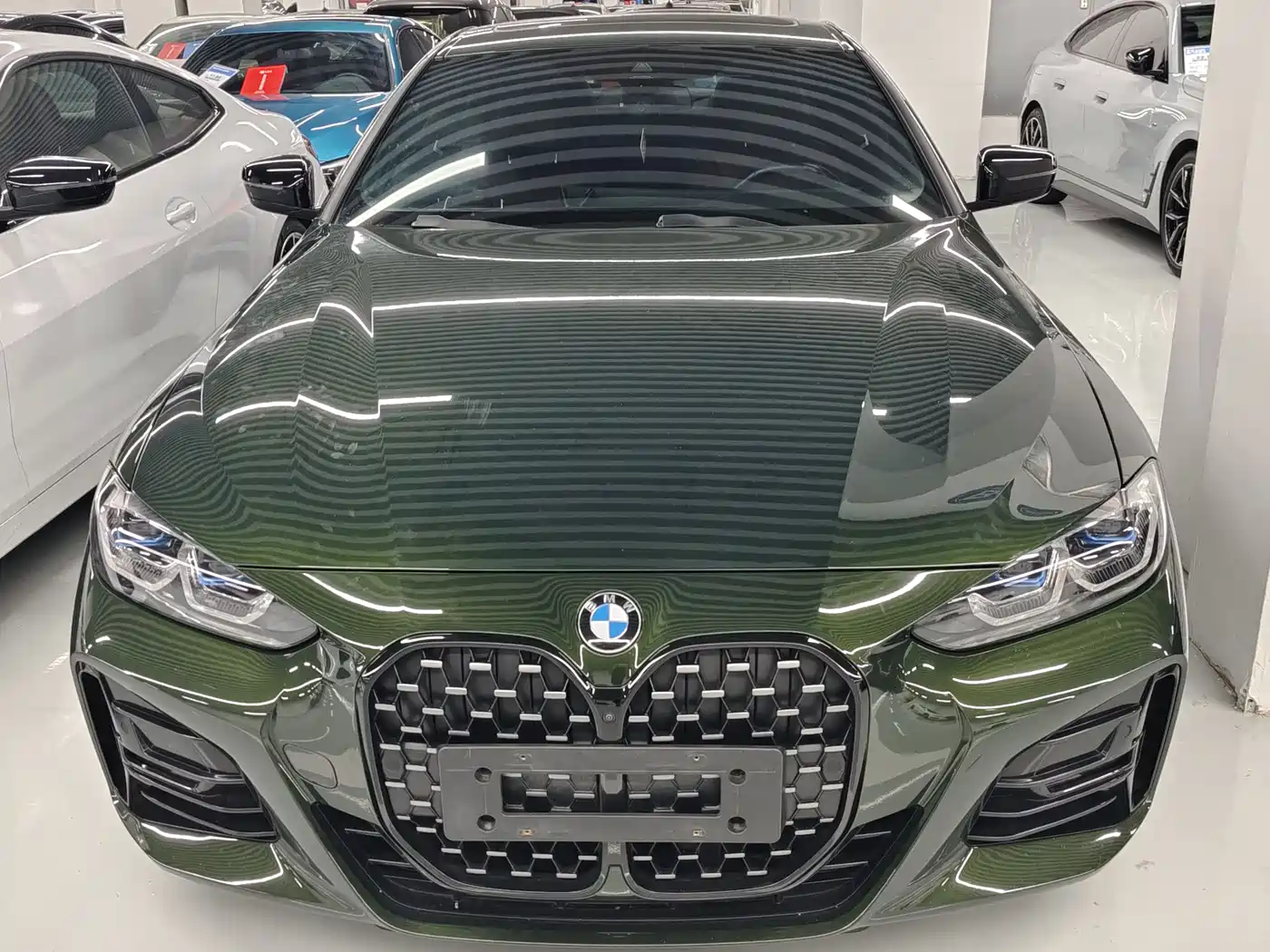 BMW 4 Series 2023 425i M Sport Shadowline Package фото 2