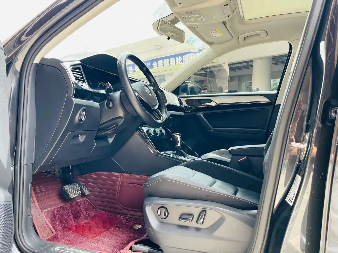 Volkswagen Tayron 2019 330TSI 4WD Luxury China VI фото 5