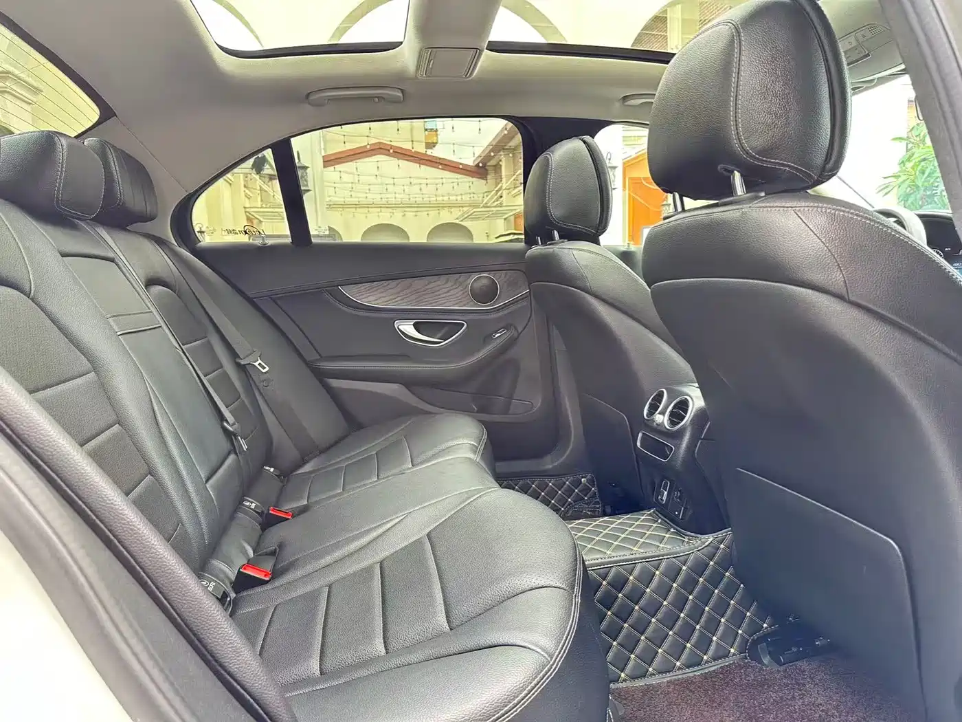 Mercedes-Benz C-Class 2020 Facelift C 260 L Sport фото 12