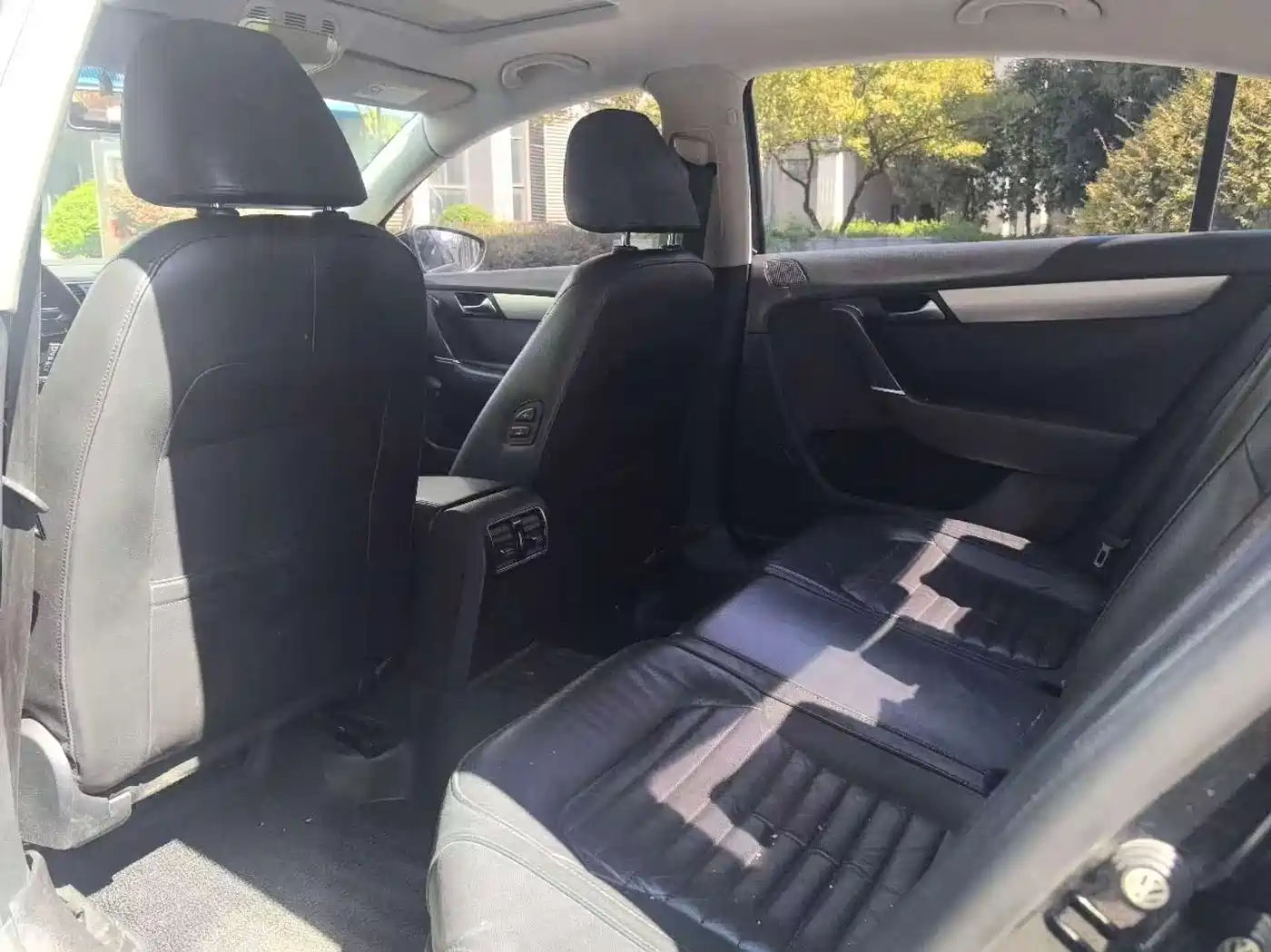 Volkswagen Magotan 2013 1.8TSI Luxury фото 8