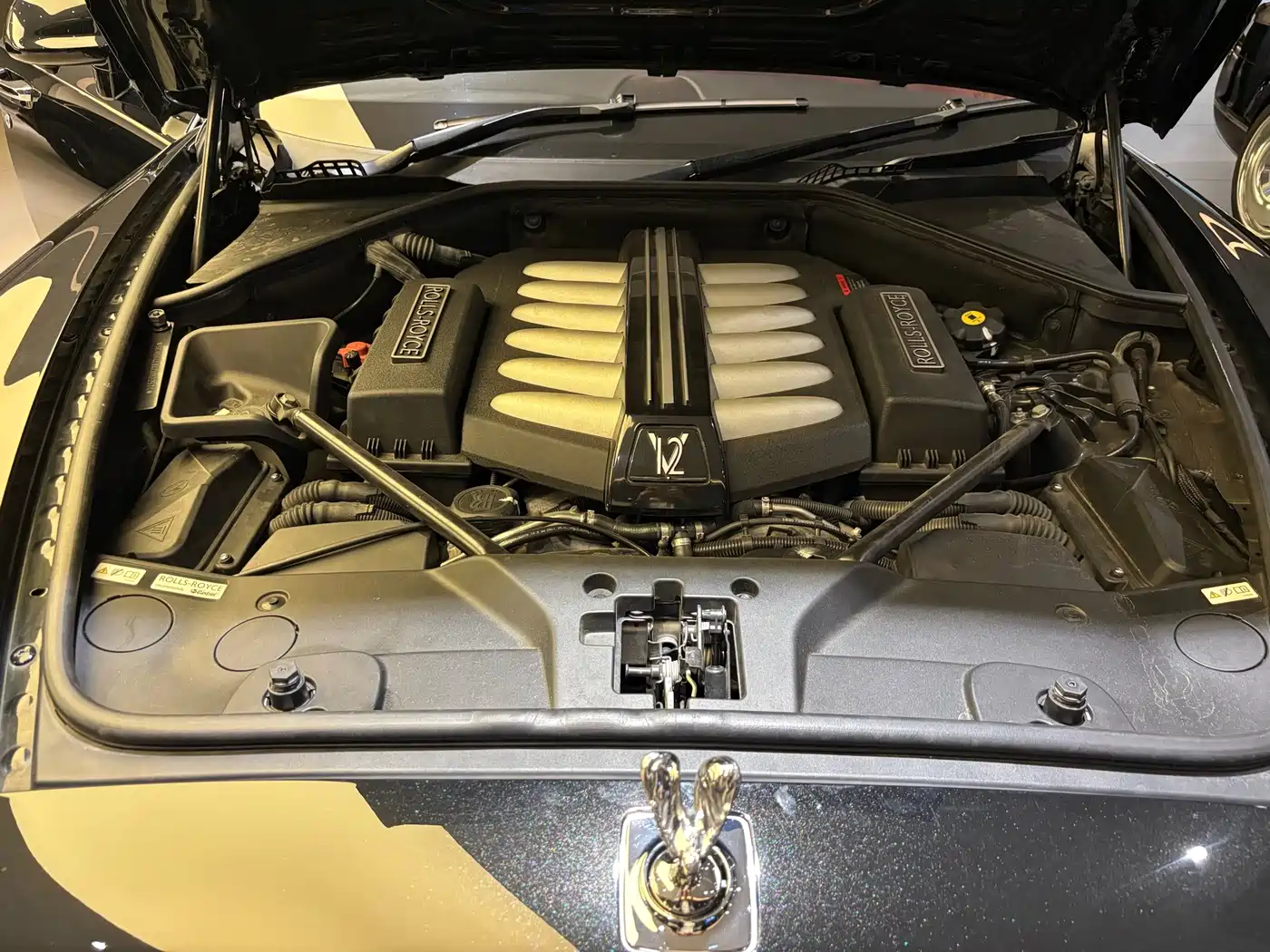 Photo 24 - Rolls-Royce Ghost