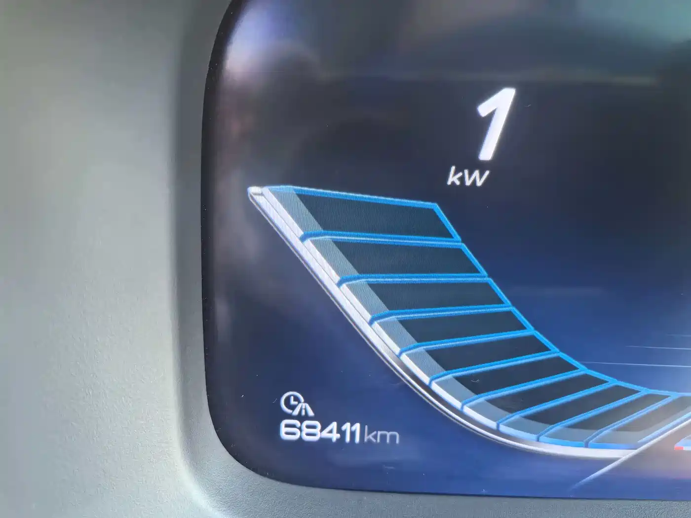 BYD Tang New Energy 2018 DM 2.0T AWD Smart Connection Enjoy Edition 7-Seater China V фото 18