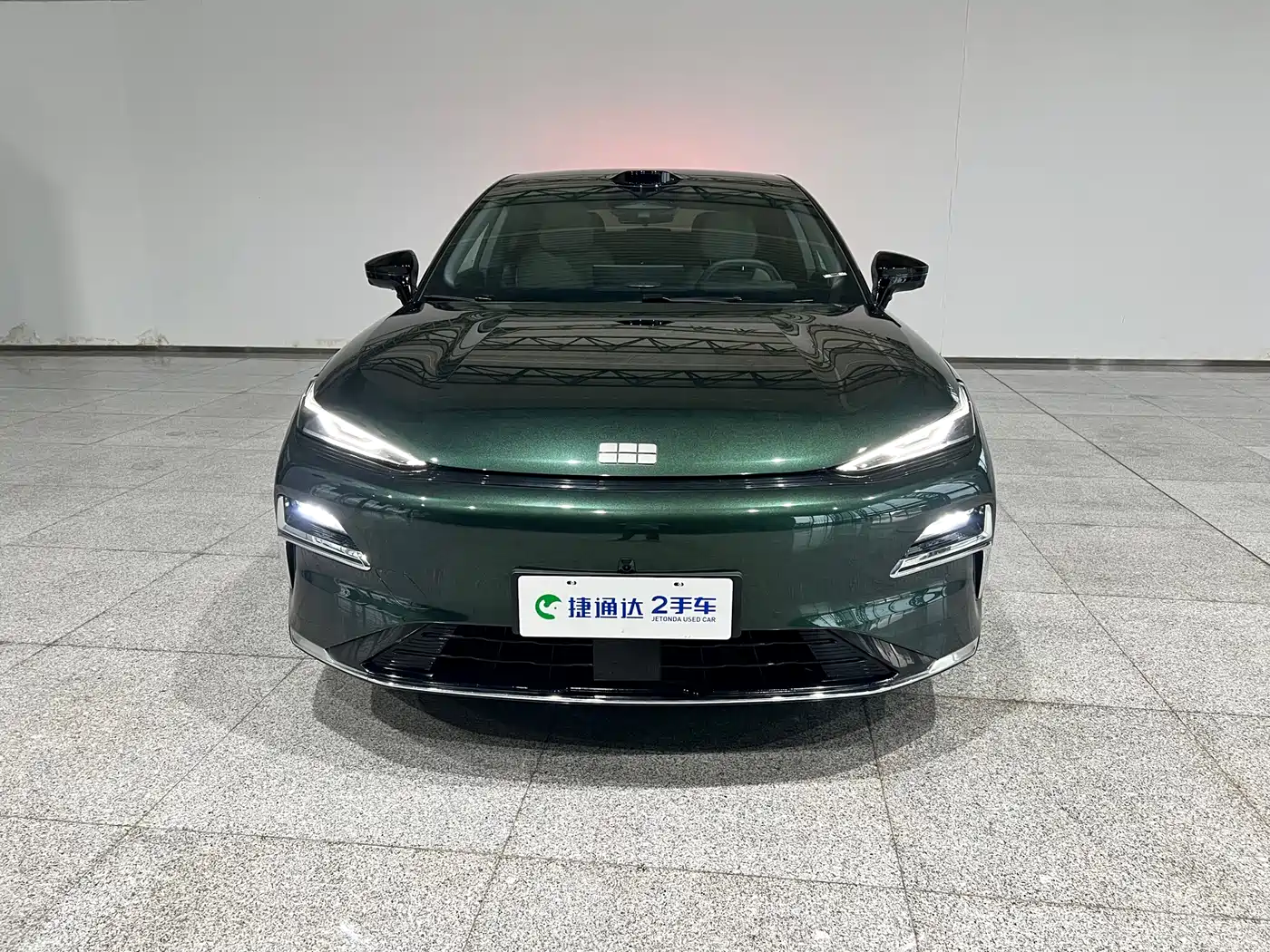 Geely Galaxy Galaxy Xingyao 8 2025 130km EM-P Starship Edition фото 6