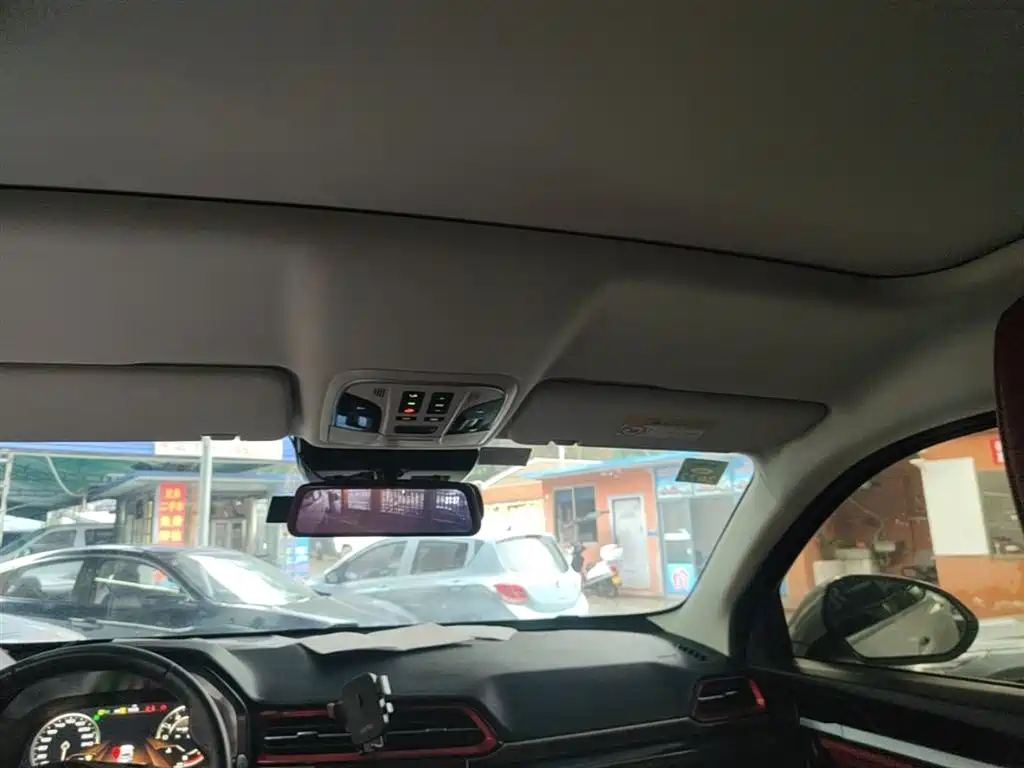 Haval F5 2018 1.5T i-Type фото 18