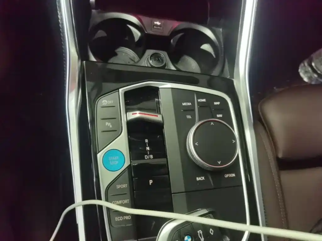 BMW i3 2024 eDrive 35 L фото 14