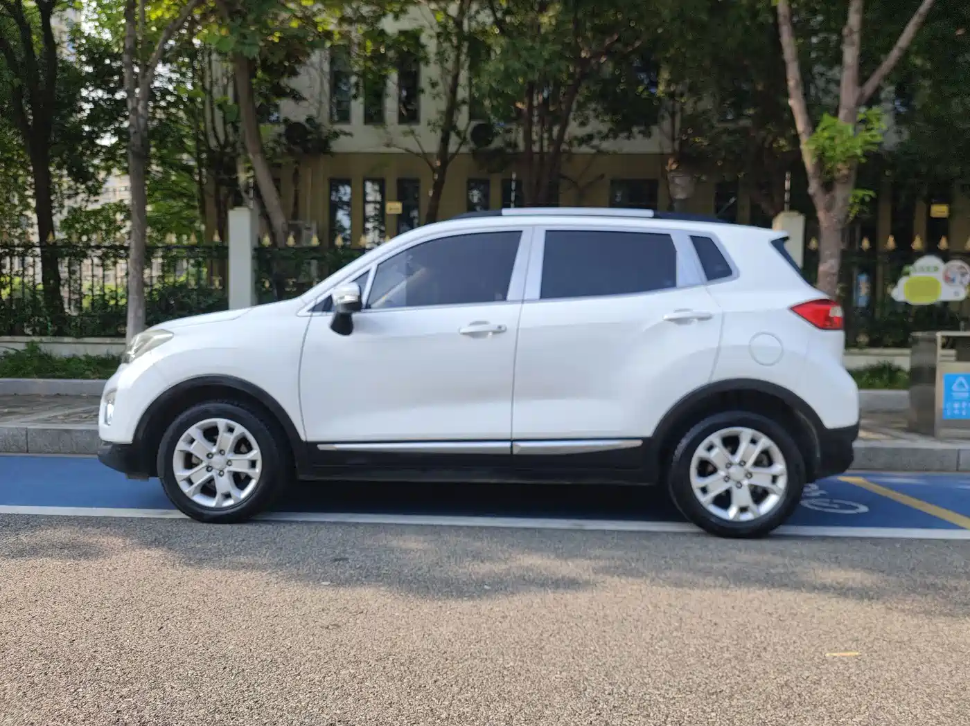 Changan CS15 2016 2016 1.5L Manual Luxury
