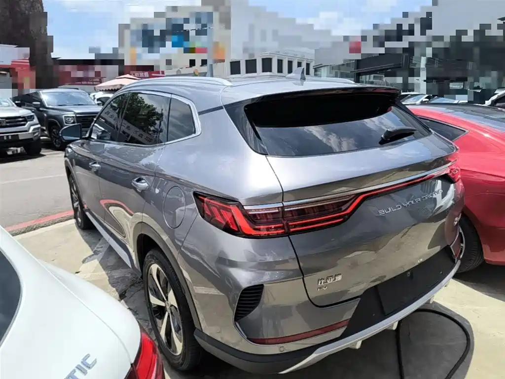 BYD Song PLUS PHEV 2021 EV Premium Model фото 23