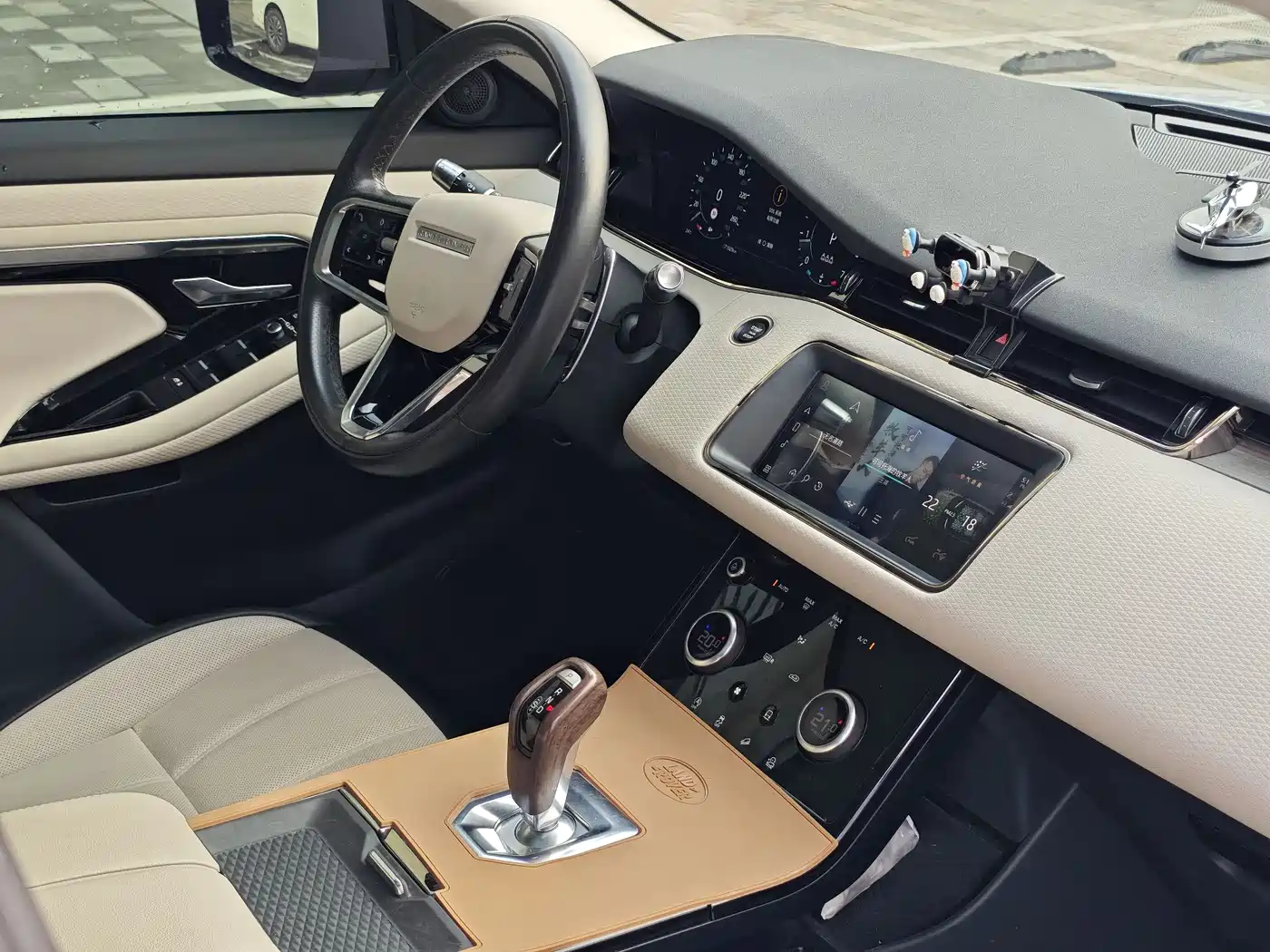 LAND ROVER RANGE ROVER AURORA