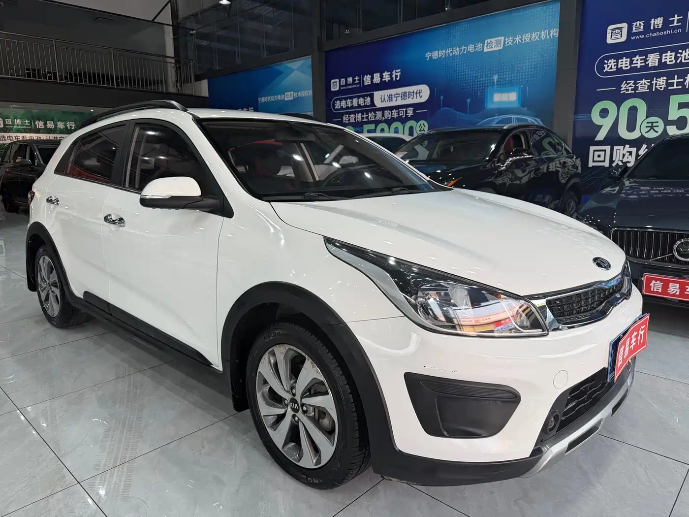 Kia KX CROSS 2017 1.4L AT GLS фото 3
