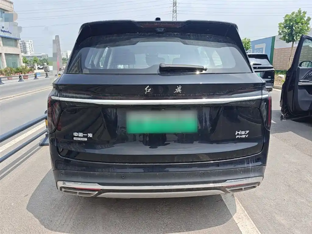 Hongqi HS7 PHEV 2024 2.0T PHEV AWD Qichang Edition 7-seater фото 6