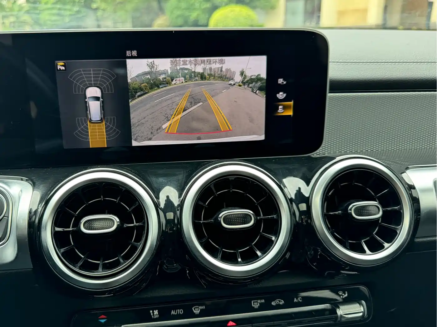 Mercedes-Benz GLB 2020 GLB 180 Dynamic фото 10