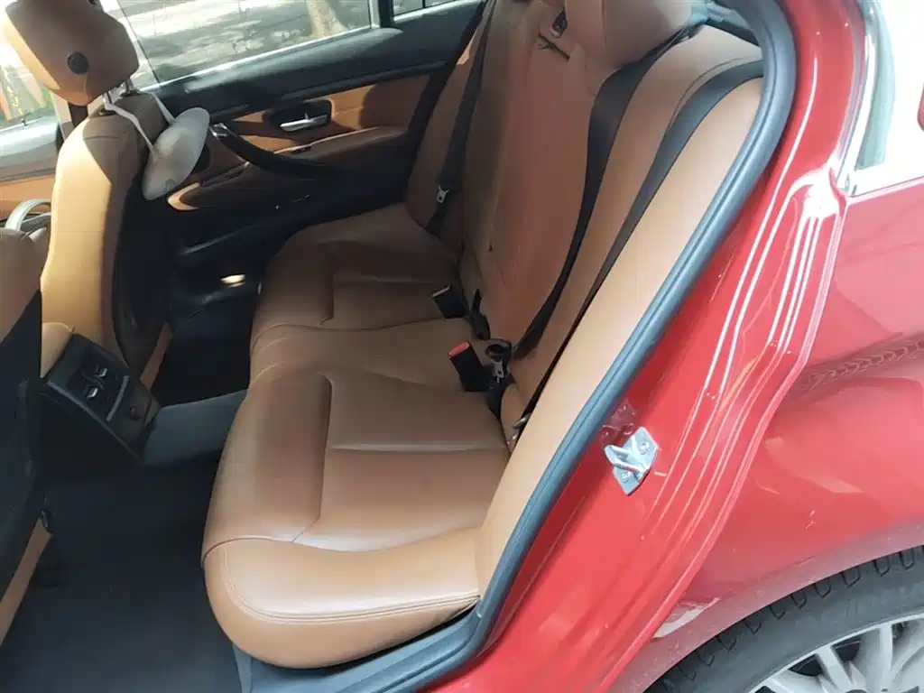 BMW 3 Series 2014 320Li Luxury Design Package фото 15