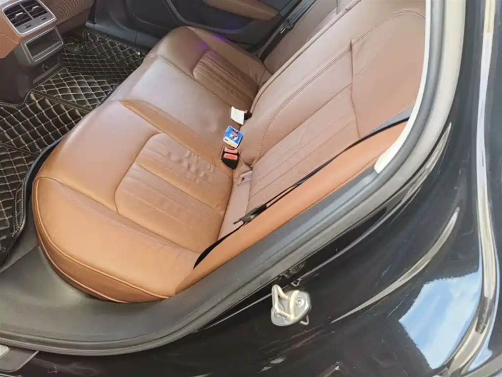Audi A6L 2020 40 TFSI Luxury Elegance фото 17