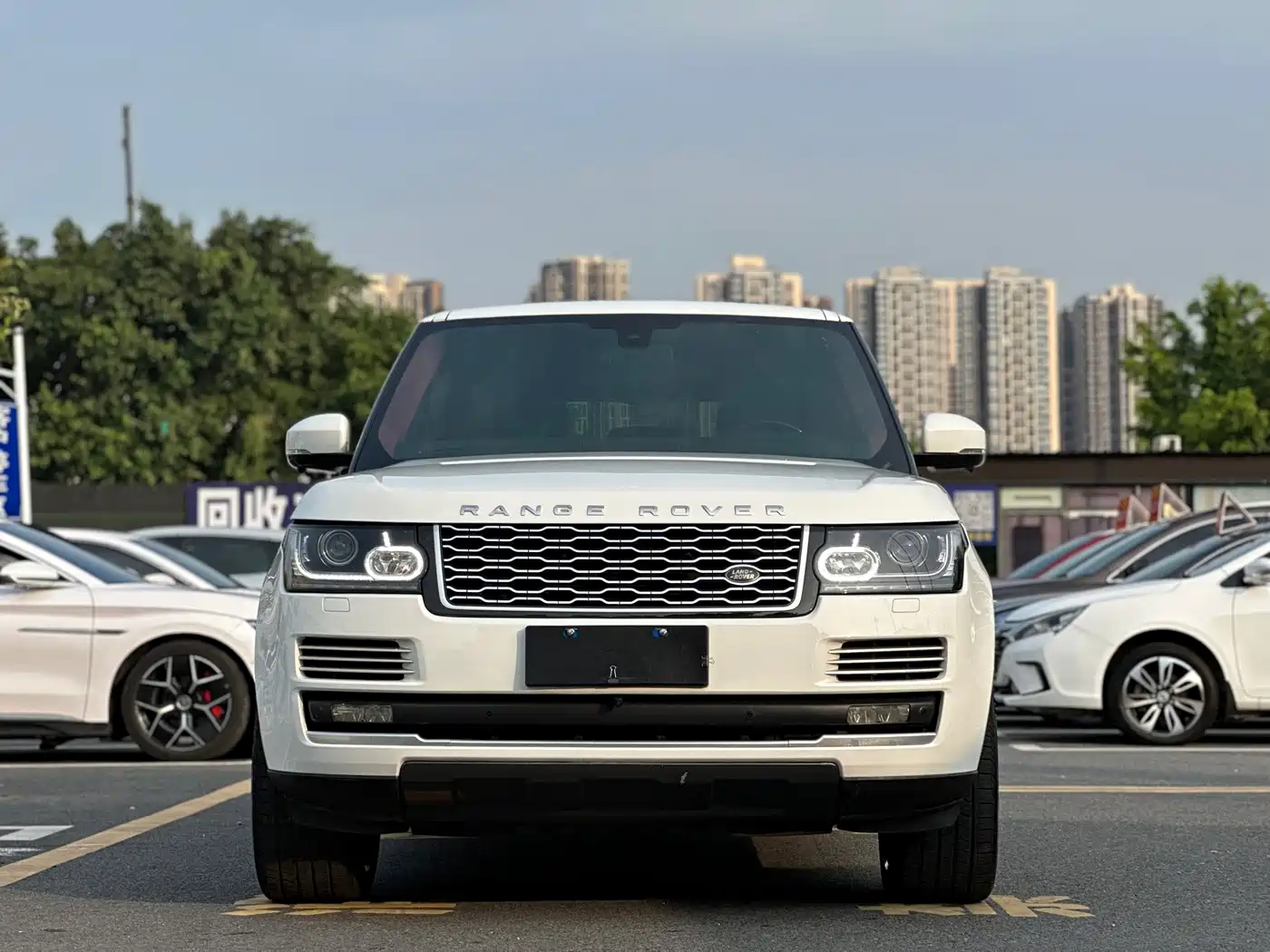 Фото 2 - Land Rover Range Rover