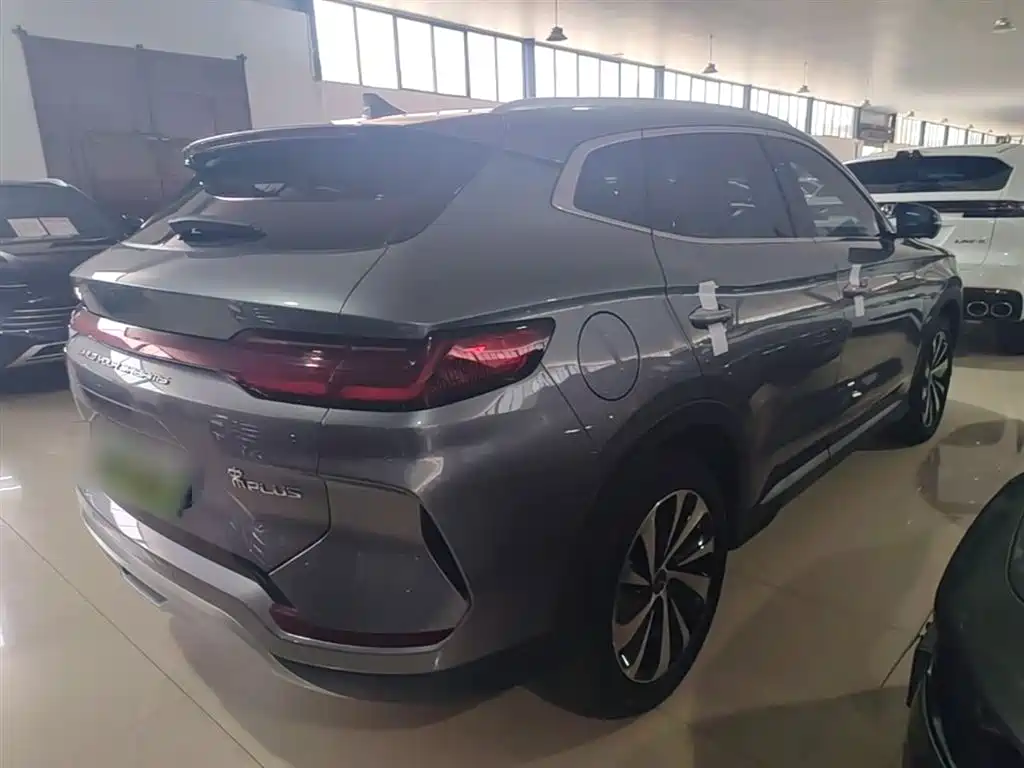 BYD Song PLUS PHEV 2023 Champion Edition DM-i 110KM Flagship PLUS фото 7
