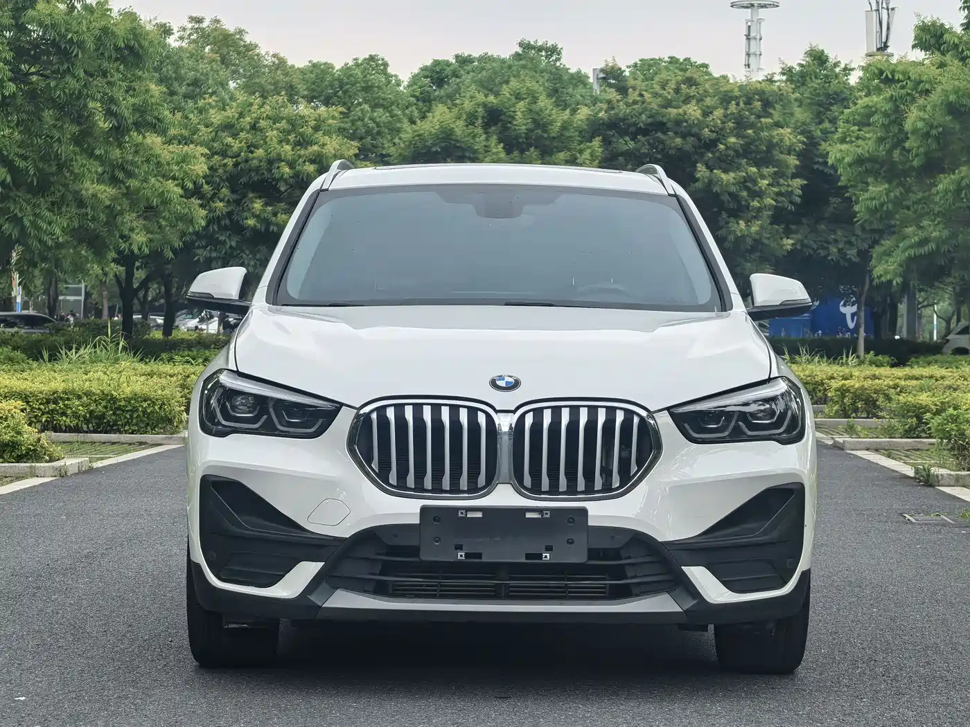 BMW X1 2022 sDrive25Li Leading фото 2