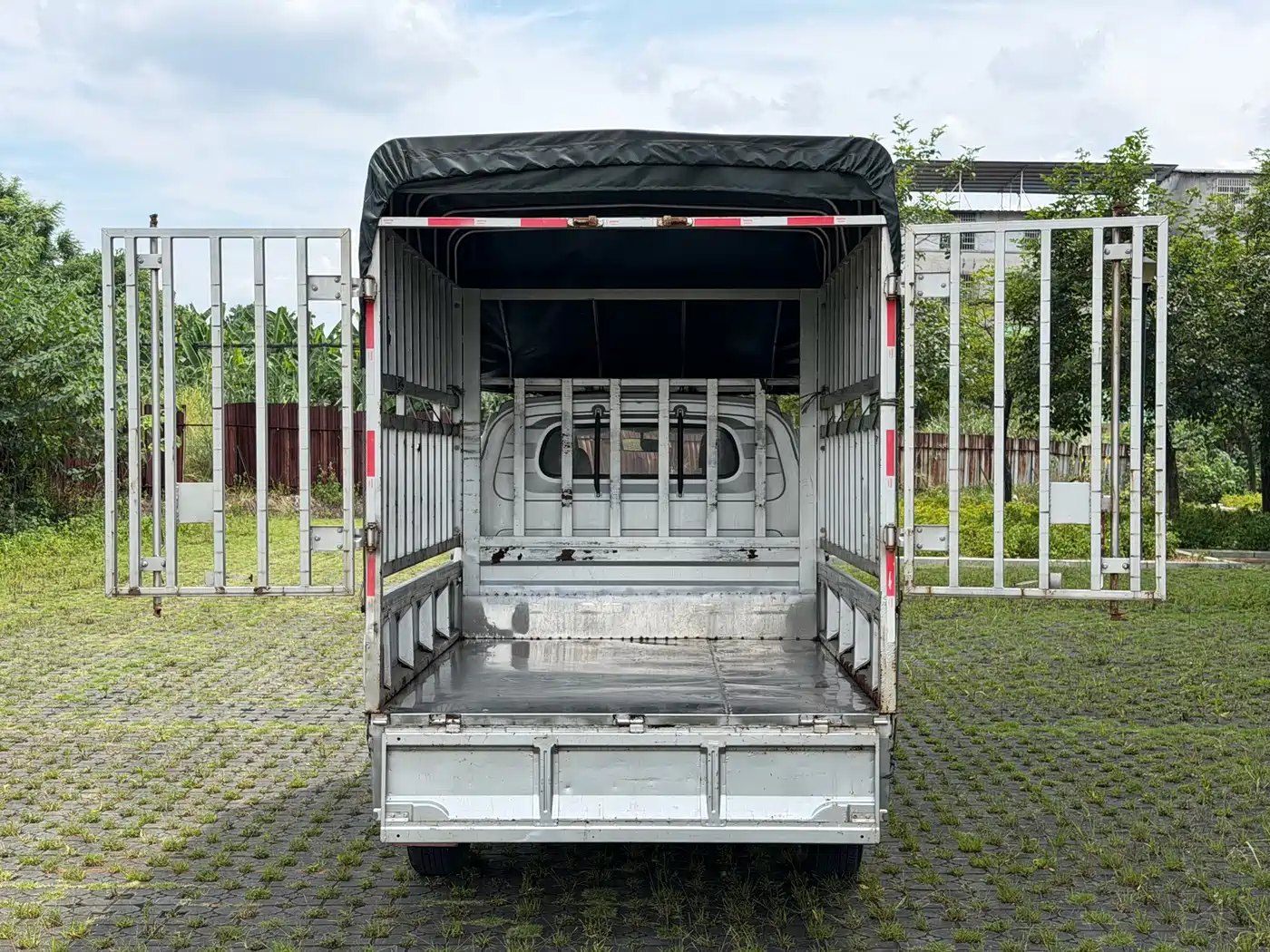 Wuling Motors Wuling Rongguang New Truck 2021 2021 1.8L Rural Vehicle Edition LV0 Extended Double Row LJ479Q6