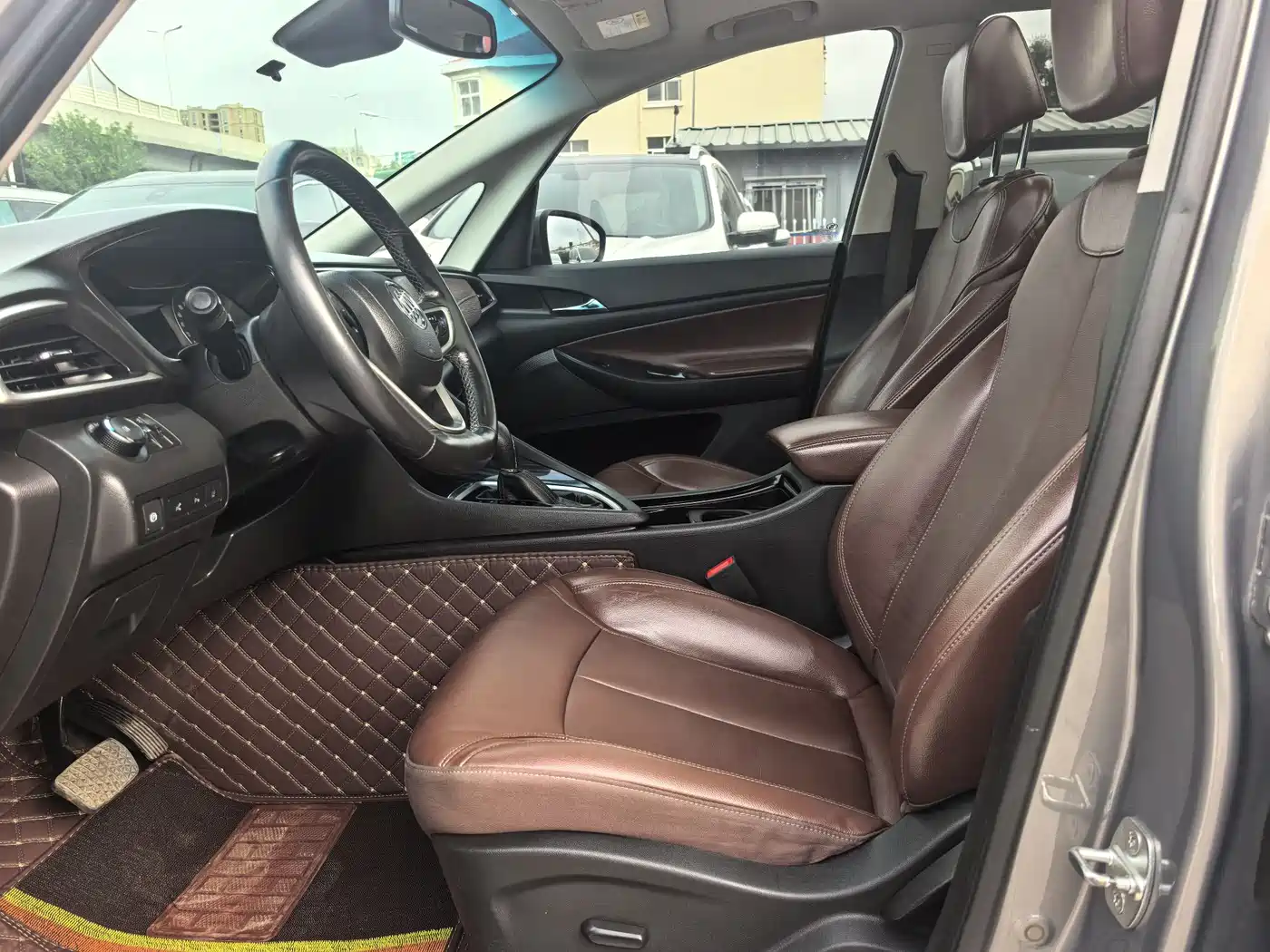 Фото 4 - Buick GL6